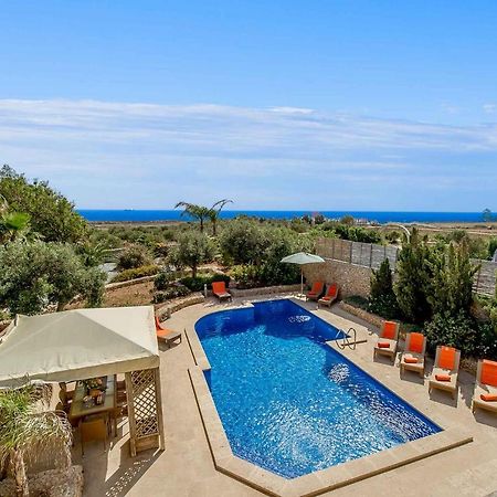 The Almonds Luxury Villa San Lawrenz Dış mekan fotoğraf