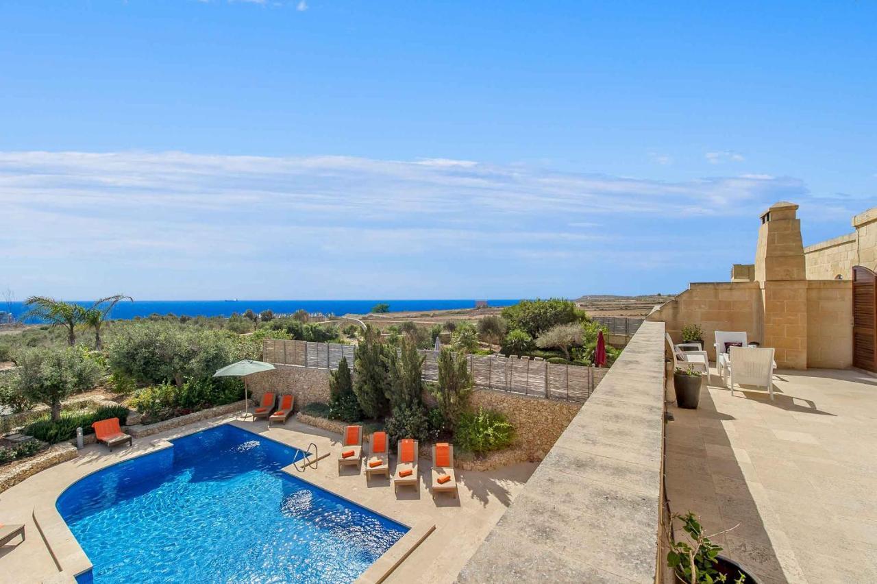 The Almonds Luxury Villa San Lawrenz Dış mekan fotoğraf