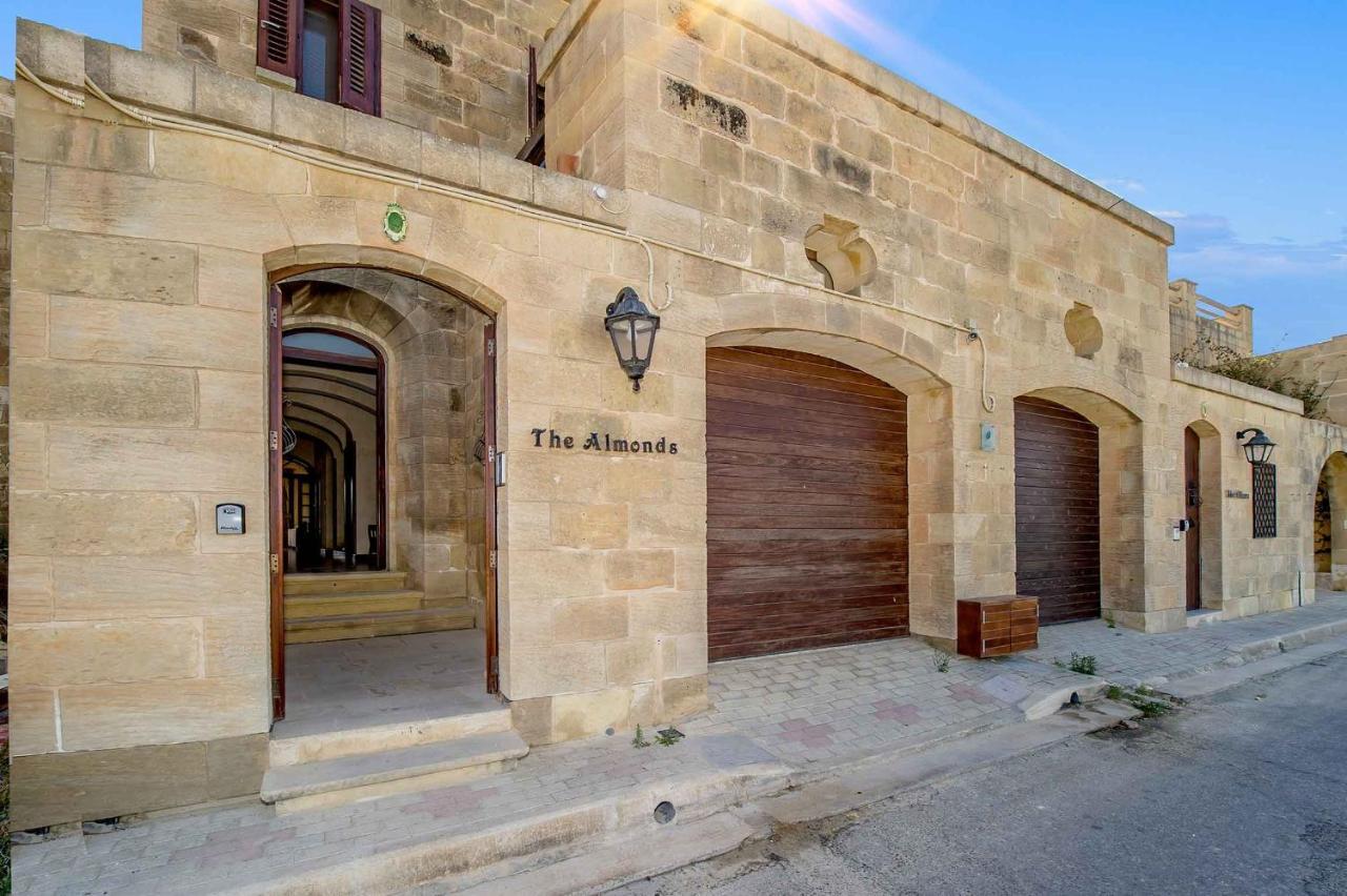 The Almonds Luxury Villa San Lawrenz Dış mekan fotoğraf