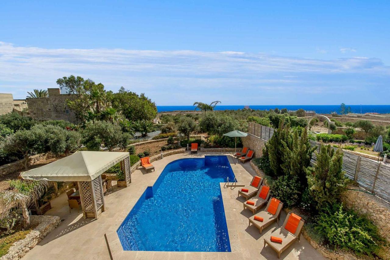 The Almonds Luxury Villa San Lawrenz Dış mekan fotoğraf